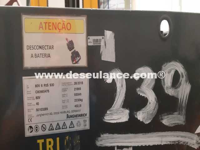 239/21101 - BATERIA TRILATERAL M/JUNGHEINRICH, 80V, 2.230 KG.