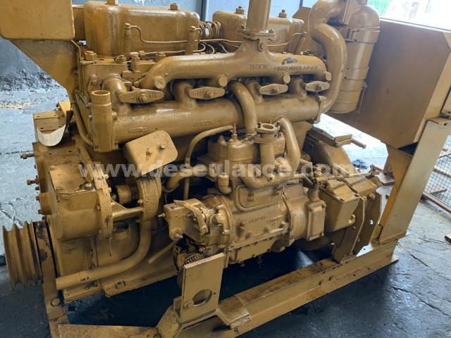 34/22029 - MOTOR CATERPILLAR 5 ¾ BORE 4 F3005 INDUSTRIAL/MARÍTIMO. 
