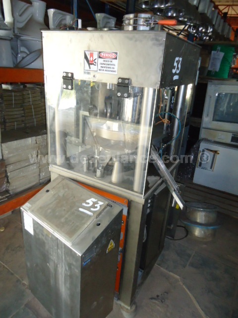 53/22035 - COMPRESSORA DE COMPRIMIDOS M/STINFER MOD. STR-11-B1 -10 T. 