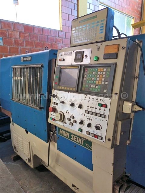 17/22042 - TORNO CNC M/MORI SEIKI.