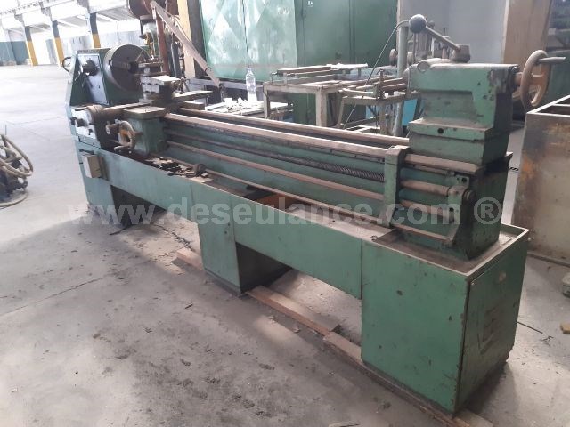 11/22073 - TORNO MECÂNICO M/NARDINI MOD. 300 II, 