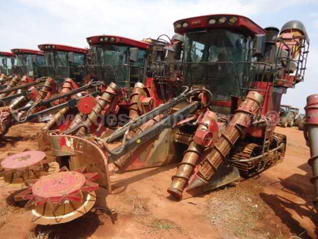 17/22159 - COLHEITADEIRA DE CANA M/CASE MOD. A8800, ANO 16, DIESEL, 