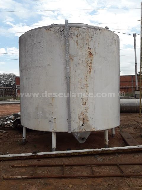 32/22165 - TANQUE C/ISOLAMENTO, CAPAC. 10.000 L, 