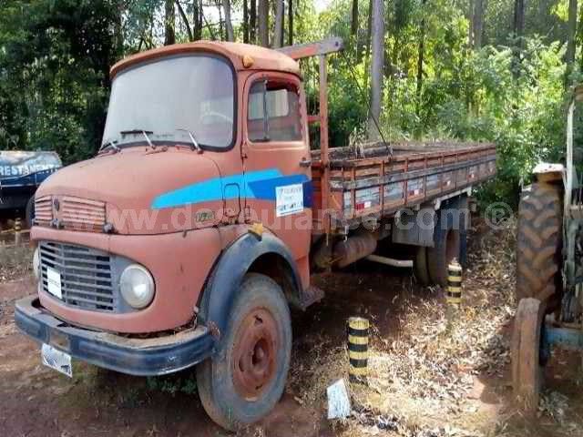 804/22175 - SUCATA DE CAMINHÃO M/MERCEDEZ BENZ MOD. 1113 4X2, ANO 76. 