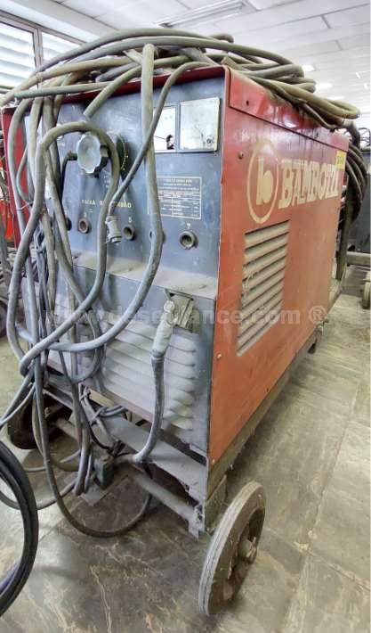 12/22179 - MÁQ. DE SOLDA N. 05 M/BAMBOZZI MOD. TRR 3600, 600 A,  