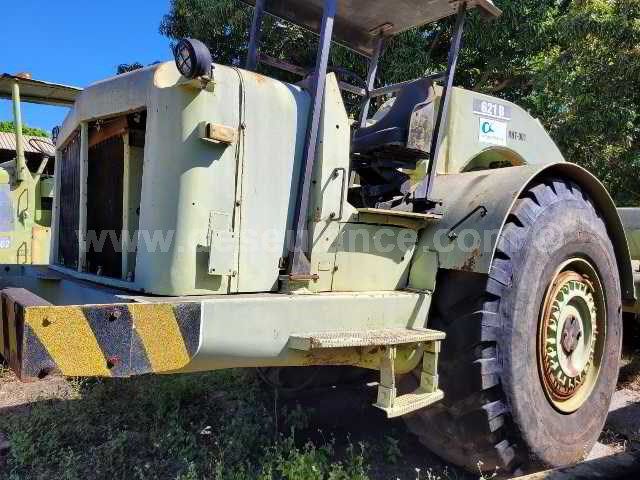 01/23112 - ROLO COMPACTADOR HYSTER/ CAVALO TEREX MOD. TS24,