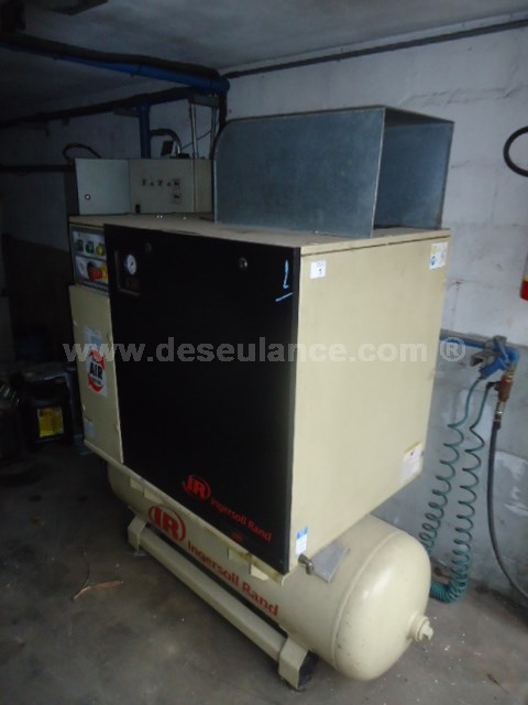 01/23182 - COMPRESSOR DE AR M/INGERSOLL RAND MOD. UP6-15/125,