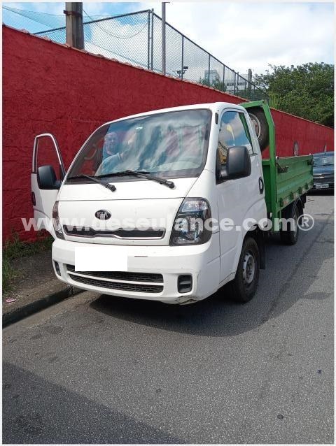 76/24041 - CAMINHONETE M/KIA MOD. I/KIA UK2500-HD, ANO 14/15, BRANCA, 