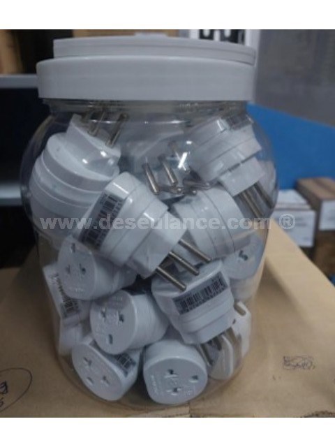 82/25034 - 253 PLUGUES ADAPTADORES M/ELGIN MOD. C40 2P TC40.