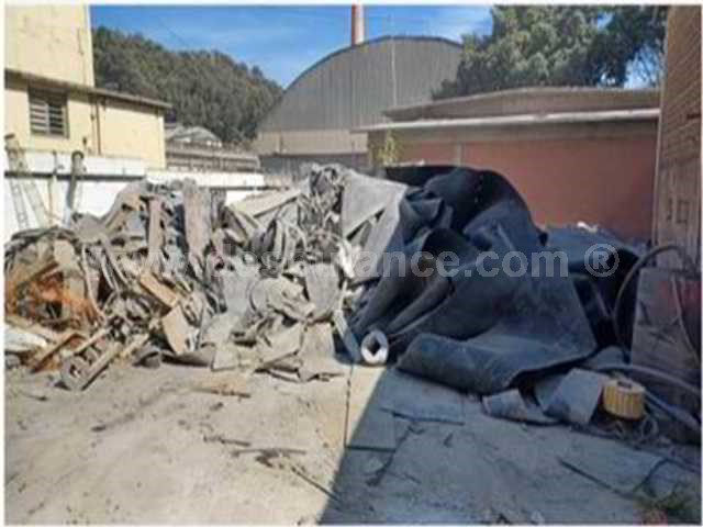 205/25038 - 100 TONS (LANCE POR TON) SUCATA DE BORRACHAS. 