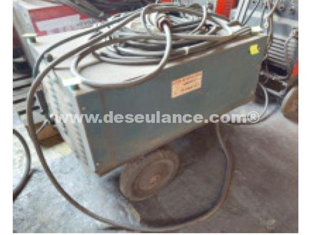 45/25043 - RETIFICADOR DE SOLDA GS425, C/CARRINHO, COOLER N.A. - TIG, 