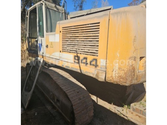 207/25048 - ESCAVADEIRA M/LIEBHERR MOD. R944C, ANO 10. (ID 7250).