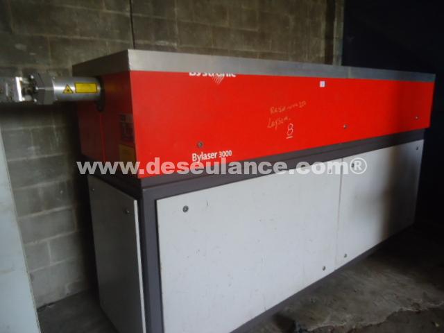 08/25050 - RESSONADOR LASER M/BYSTRONIC MOD. BYLASER 300, ANO 04.