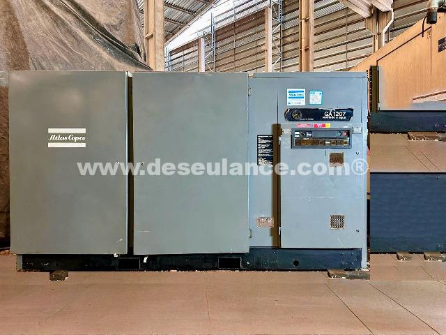 35/25056 - COMPRESSOR DE PARAFUSOS M/ATLAS COPCO MOD. GA 1207W, 
