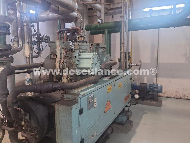 12/25105 - RESFRIADOR DE LIQUIDOS (CHILLER) M/HITACHI. (ADM00003871)