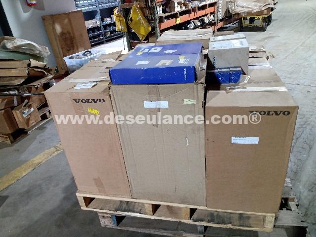 143/26025 - APROX. 593 PEÇAS, S/USO, P/EQUIPS. VOLVO