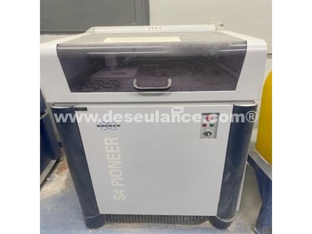 44/26109 - ESPECTRÔMETRO DE FLUORESCÊNCIA RAIO-X M/BRUKER (ID 8604)